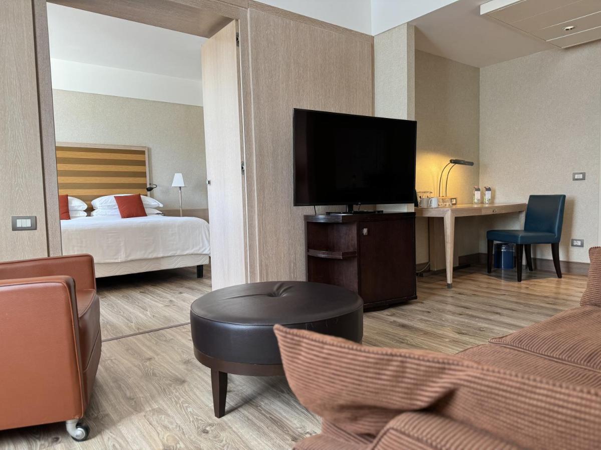Sheraton Rome Parco De Medici Exterior foto